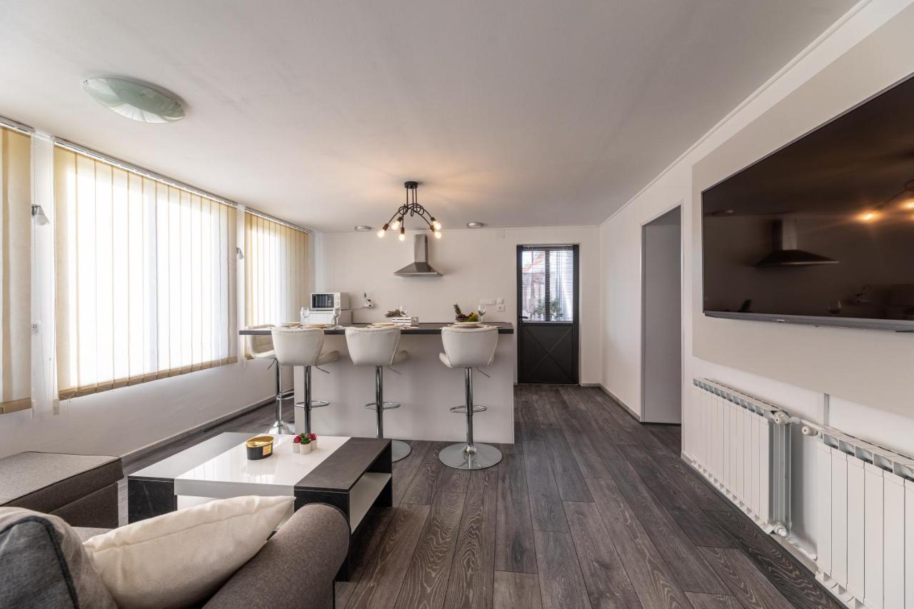 Apartment Josip Brusic Gabonjin エクステリア 写真