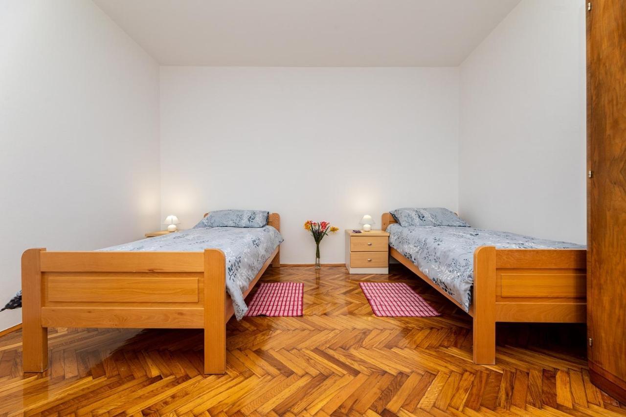 Apartment Josip Brusic Gabonjin エクステリア 写真