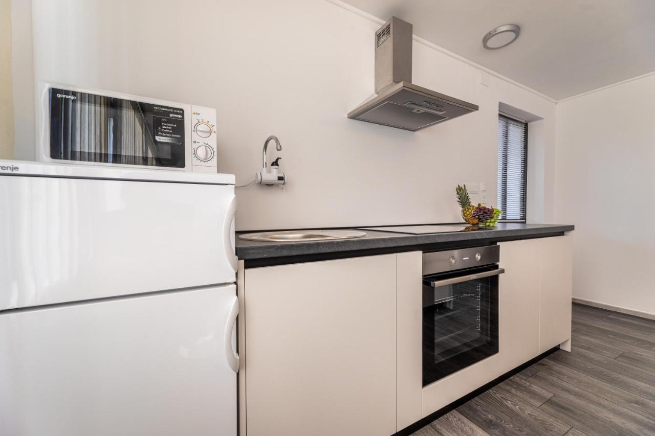 Apartment Josip Brusic Gabonjin エクステリア 写真